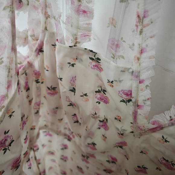 Needle & Thread Midi Floral Dress US14 - Picture 5 of 9